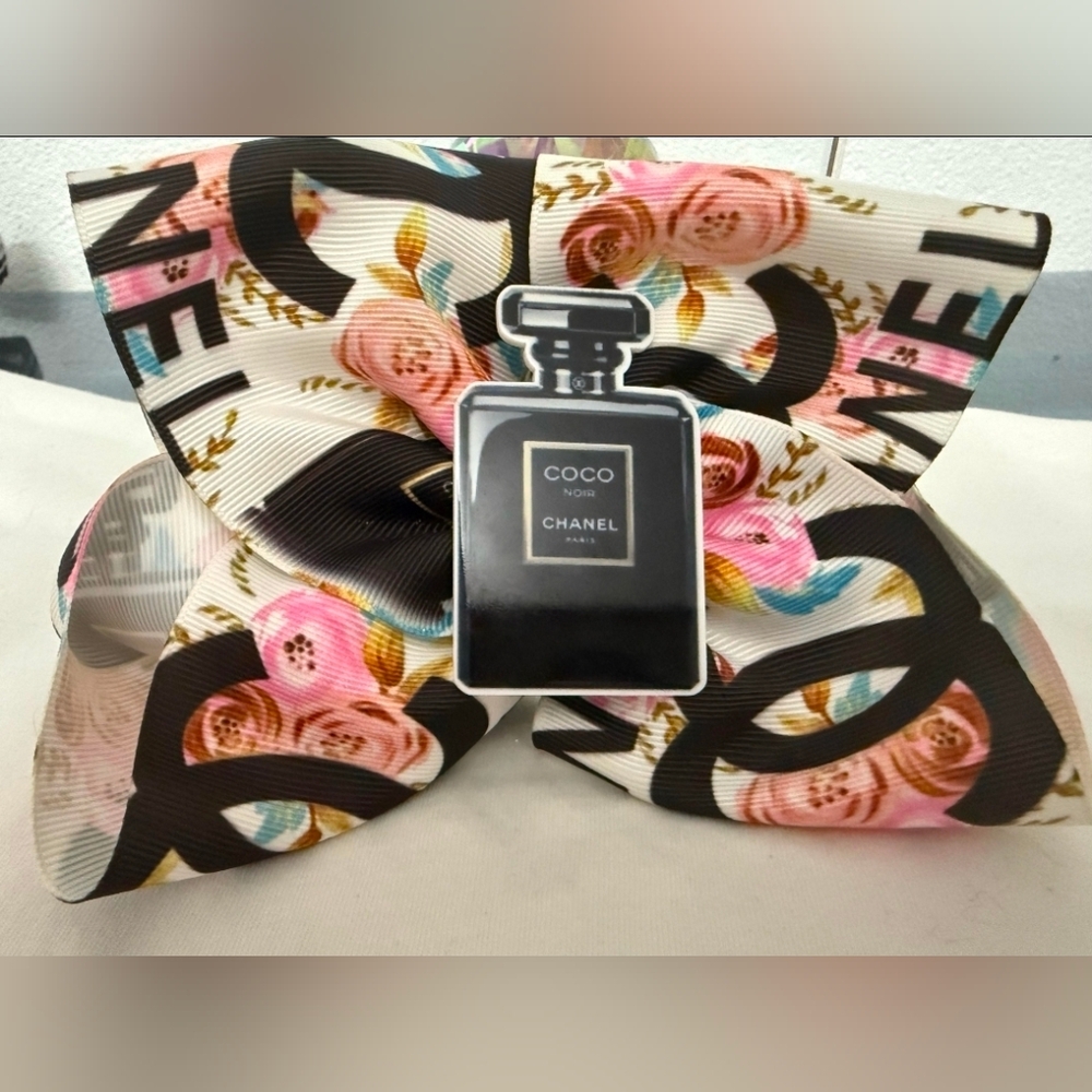 CHANEL Floral Bow Hair Clip - Black, Pink, Cream